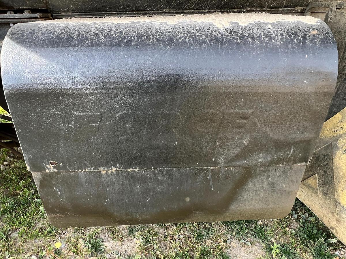 Used 2005 MACK CV713 Granite Dump Truck