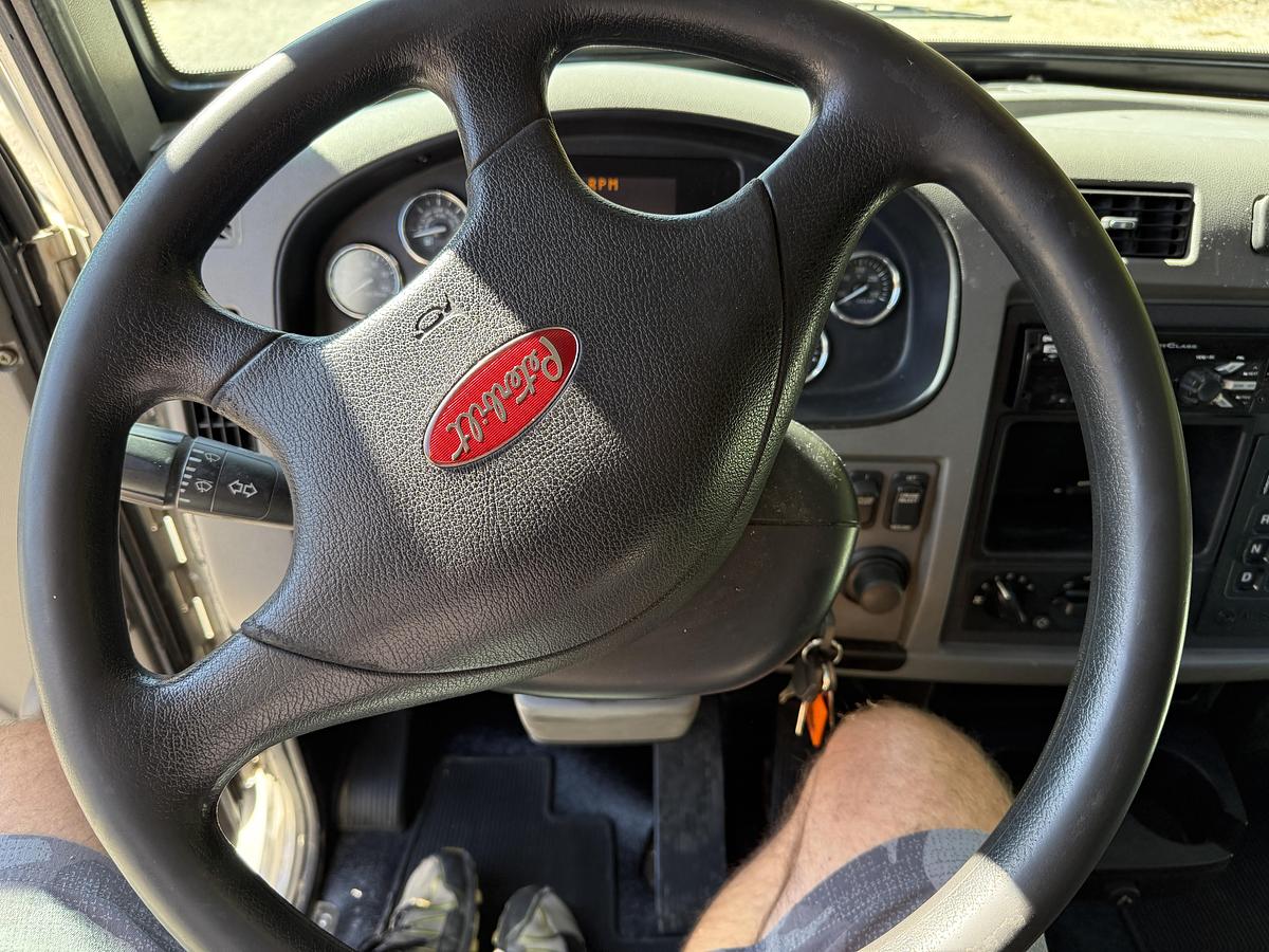 Used 2017 STELLAR 10621