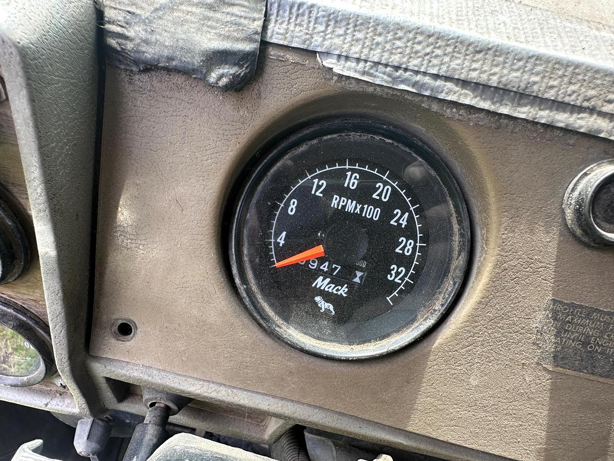 Used 1977 MACK DM685