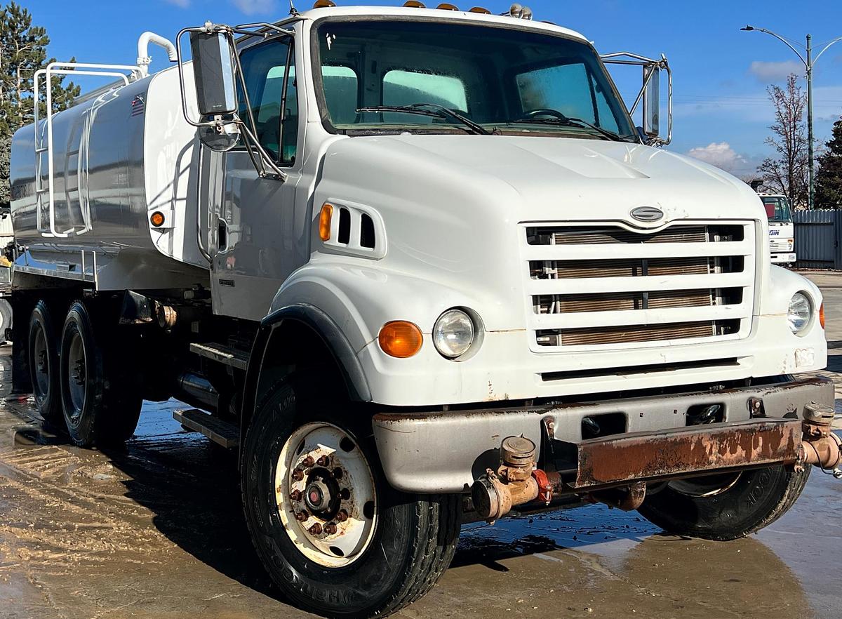 Used 2007 STERLING L7500 Water Truck