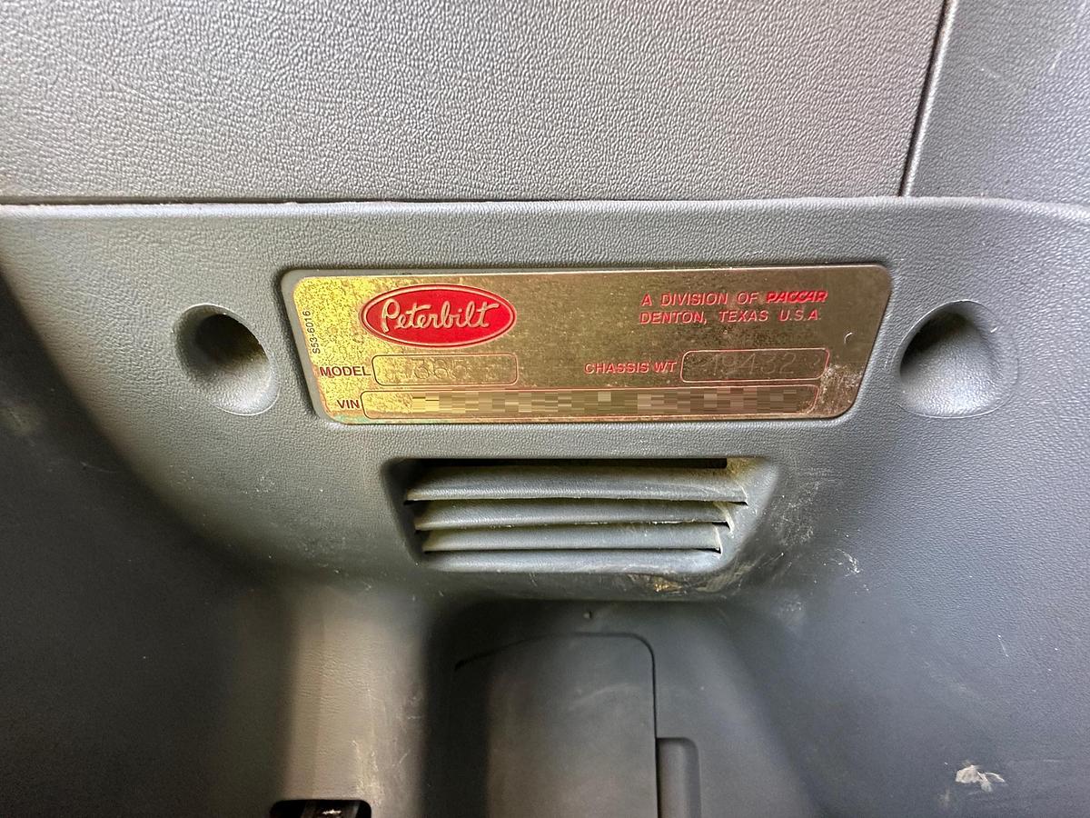 Used 2016 PETERBILT 365