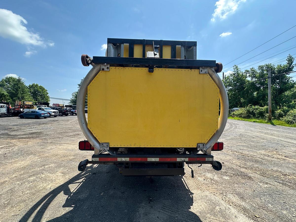 Used 2004 FREIGHTLINER M2 Attenuator Truck