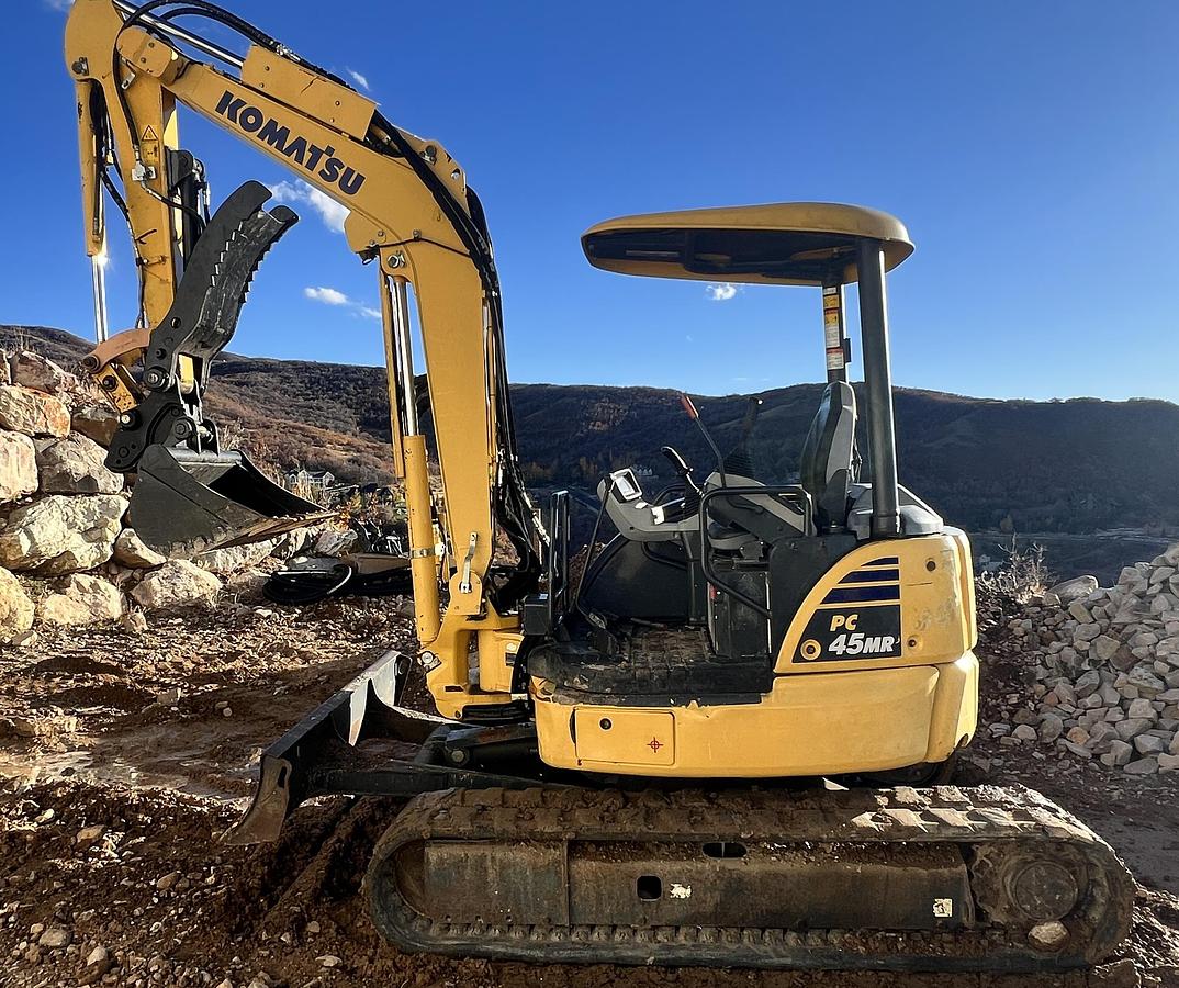 Used 2017 KOMATSU PC45MR-5