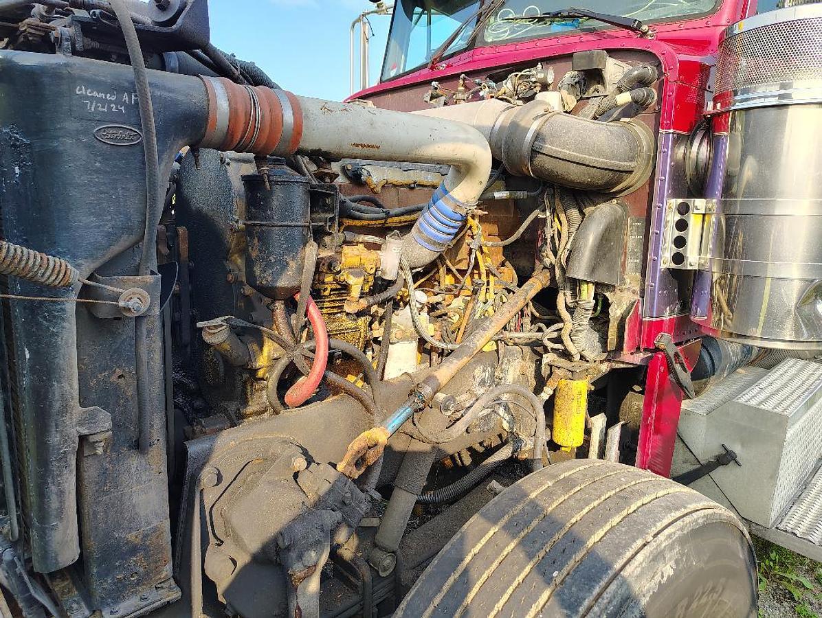 Used 2000 PETERBILT 379