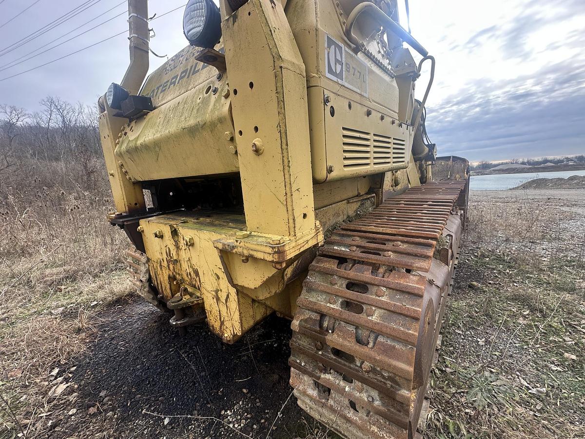 Used 1979 CATERPILLAR 977L