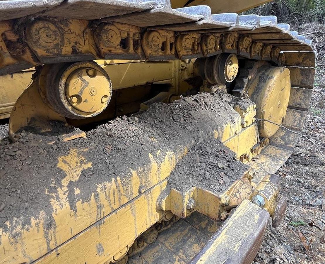 Used 1985 DEERE 750B