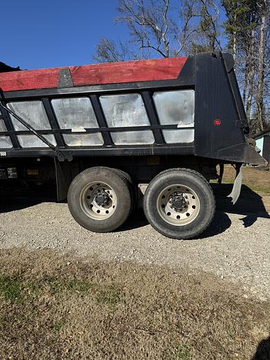 Used 2006 MACK Granite CV713