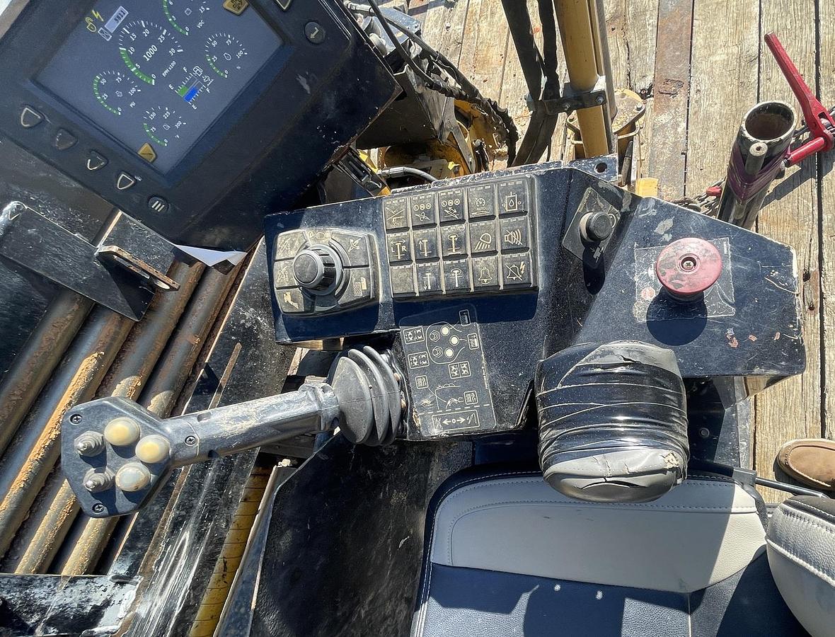 Used 2016 VERMEER D23X30III