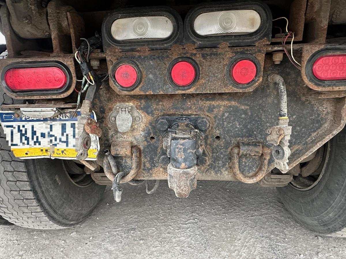 Used 2007 MACK CV713