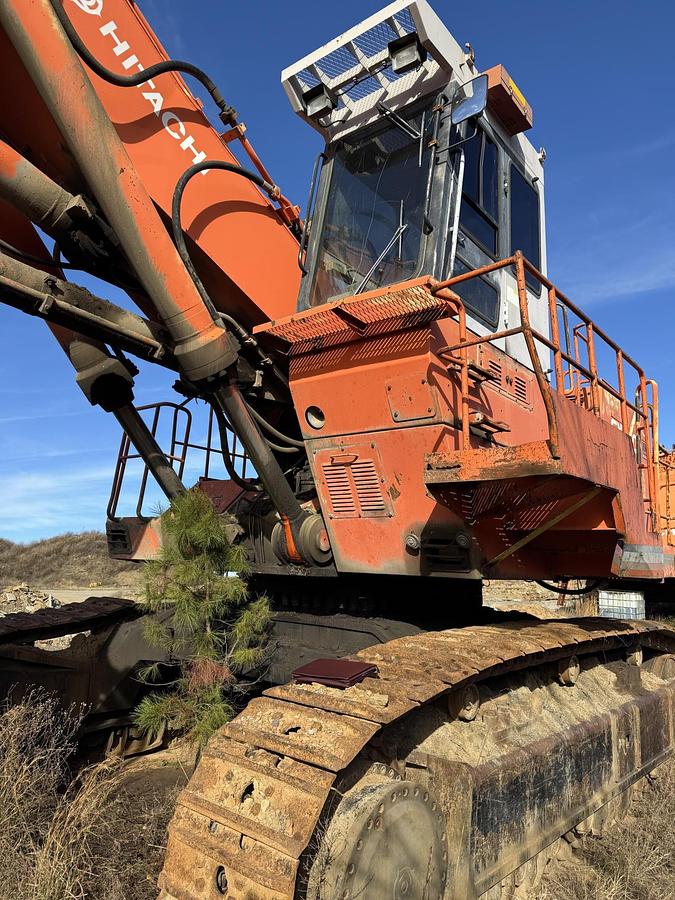 Used HITACHI EX1100