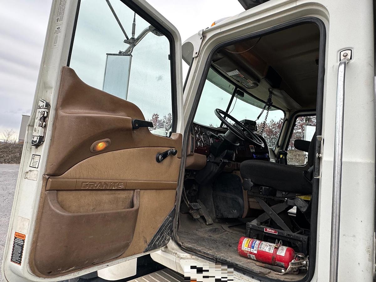 Used 2007 MACK CV713