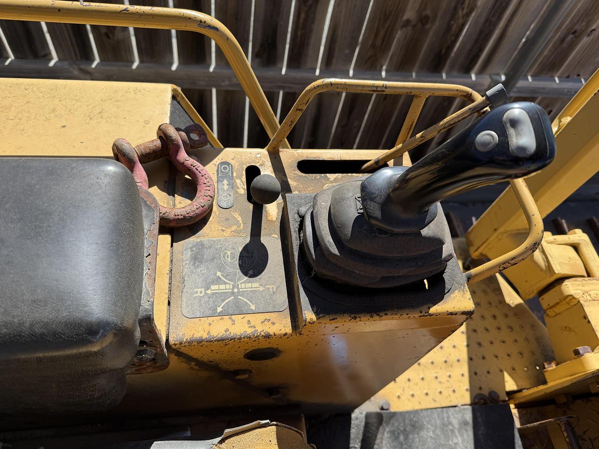 Used 1997 CATERPILLAR D5C XL Series III