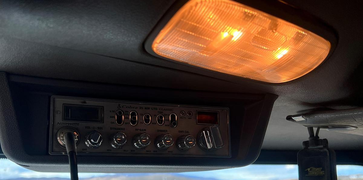 Used 2016 PETERBILT 348