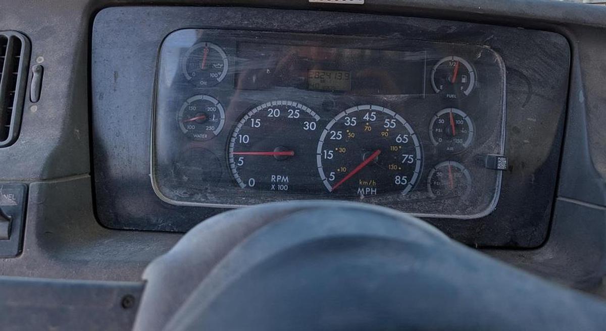 Used 2007 STERLING L8500