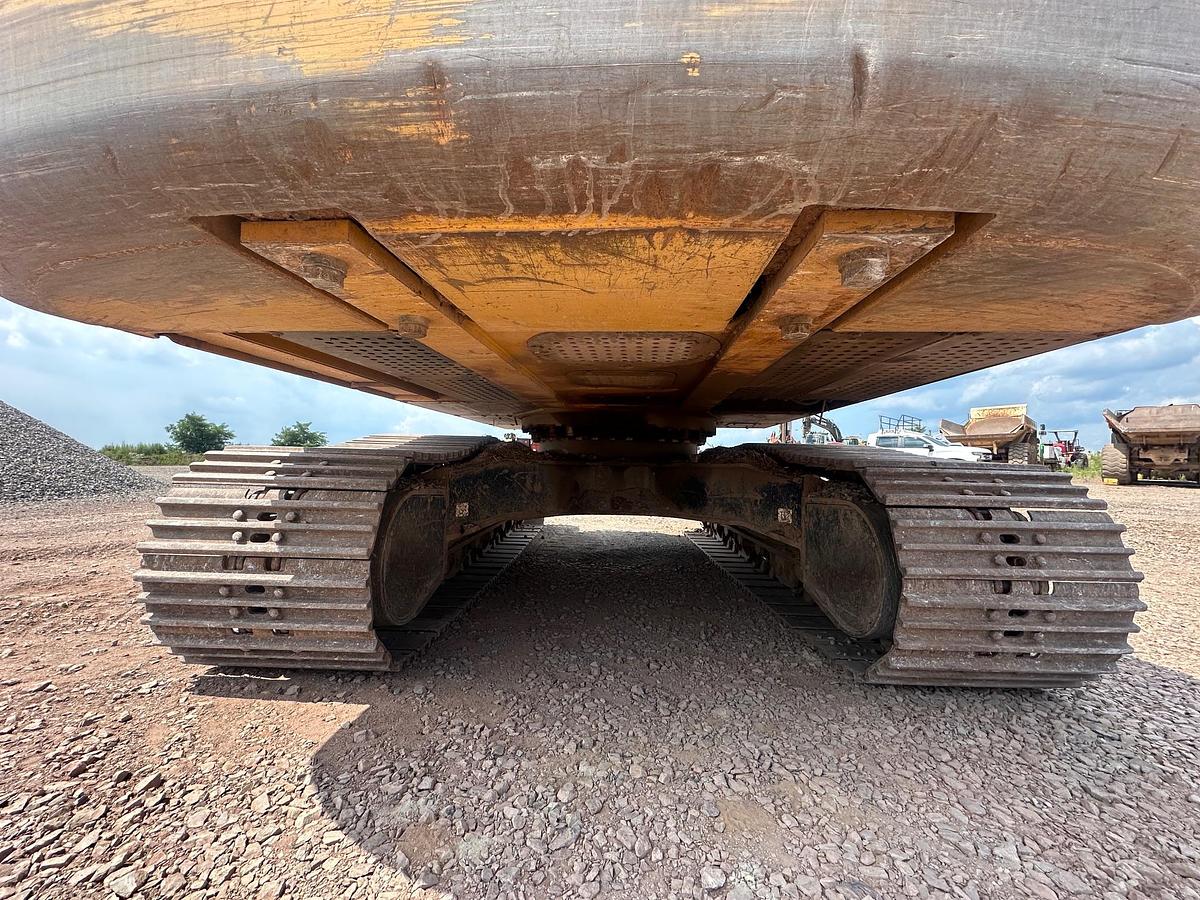 Used 2018 DEERE 380G LC