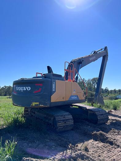 Used 2019 VOLVO EC300ELR