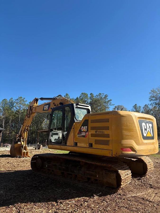 Used 2019 CATERPILLAR 320