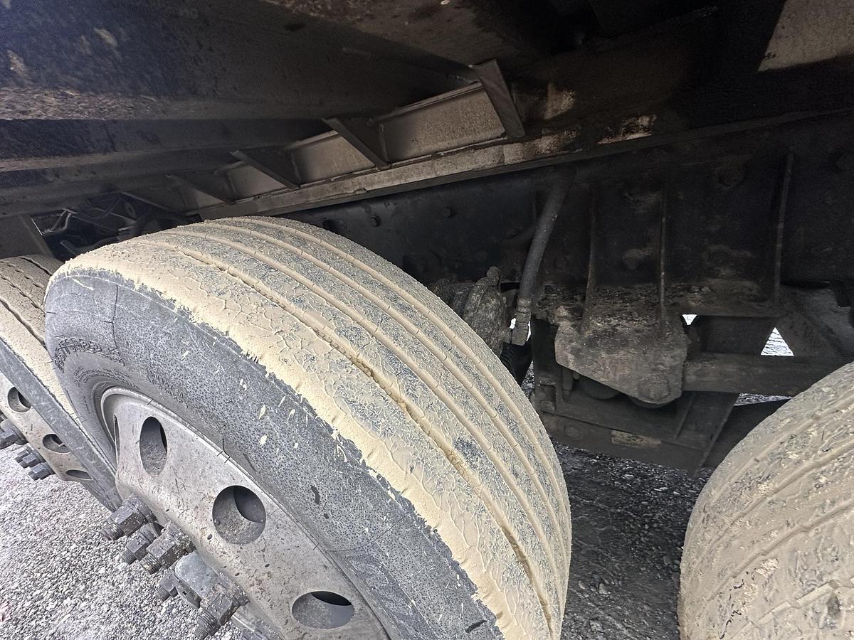 Used 2002 KENWORTH T800