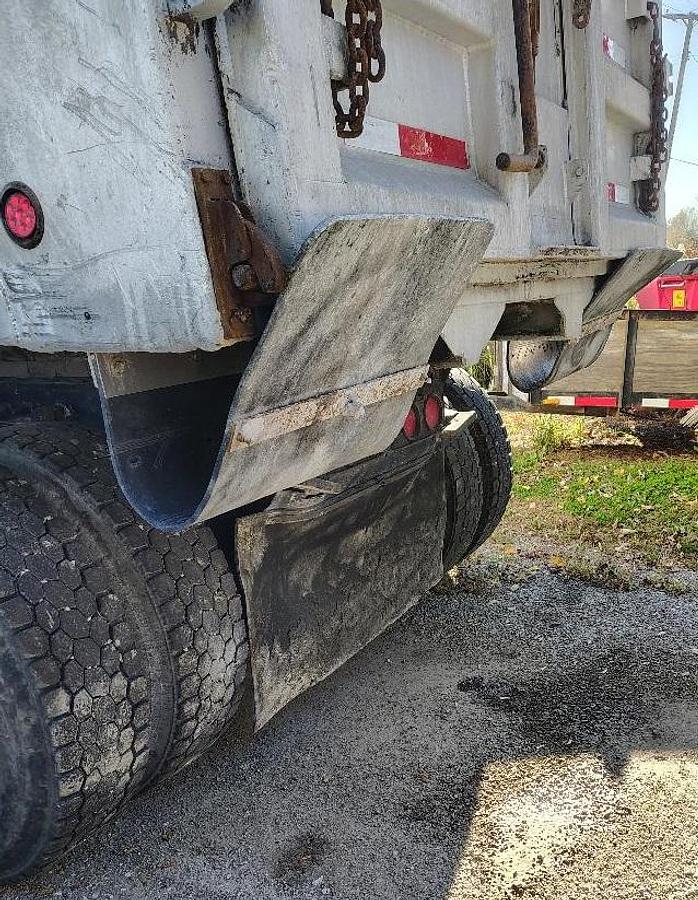Used 1999 FREIGHTLINER 5-Axle