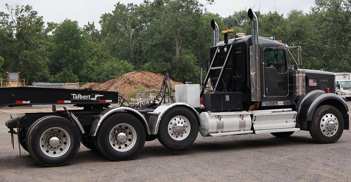Used 2008 KENWORTH W900