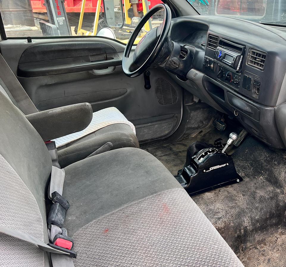 Used 2004 FORD F650 SD