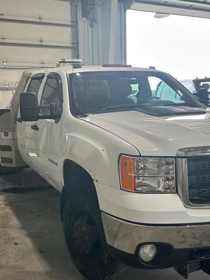 Used 2011 GMC Sierra 3500