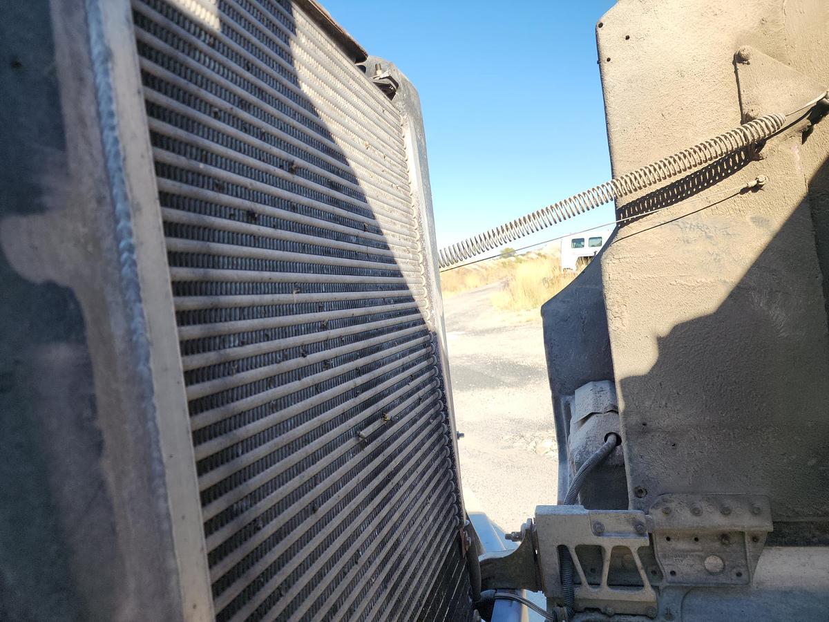 Used 1989 PETERBILT 377