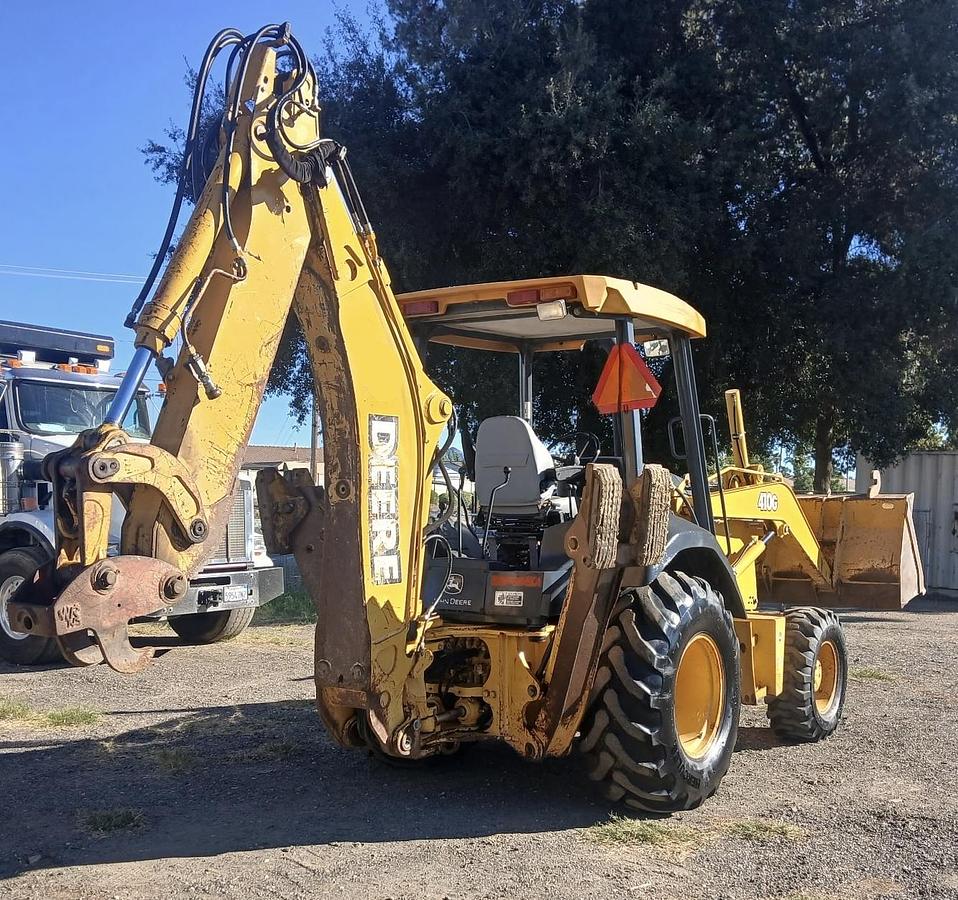 Used 2004 DEERE 310 SG