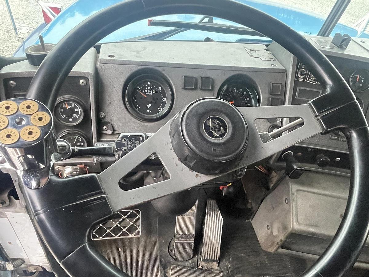 Used 2001 MACK RD688s Roll Off