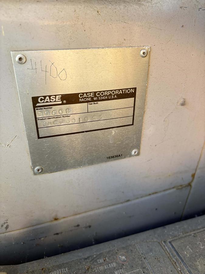 Used 0 CASE 9060B