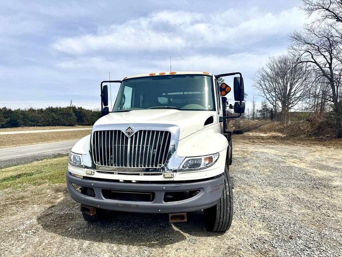 Used 2010 INTERNATIONAL 4400