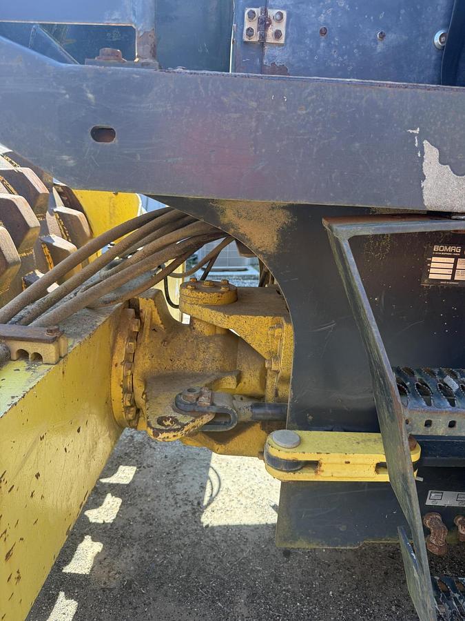Used 2006 BOMAG 177 PDH-3
