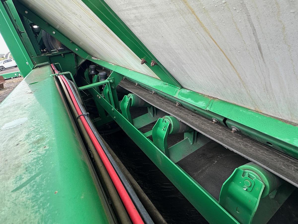 Used 2019 MCCLOSKEY 733RE