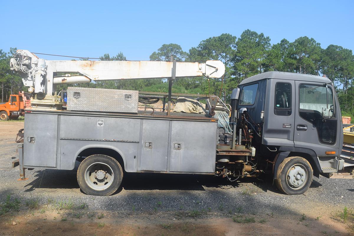 Used 2001 GMC WT5500