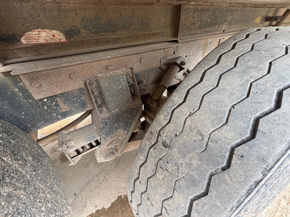 Used 1995 MACK CL713