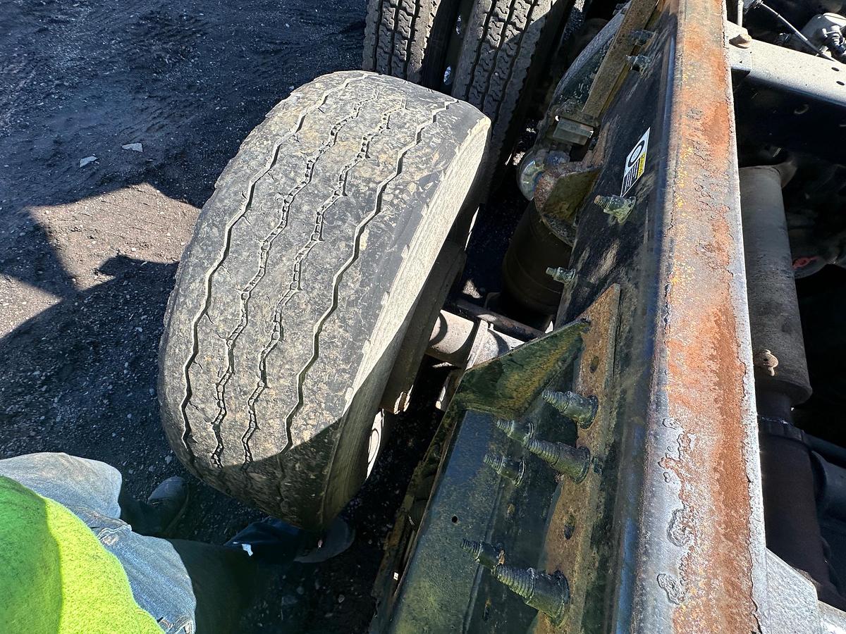 Used 2016 PETERBILT 365