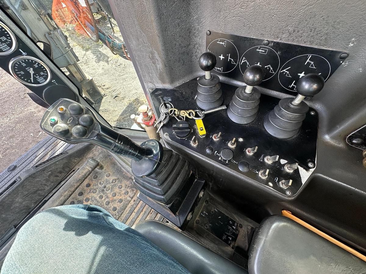 Used 2012 ATLAS COPCO Flexiroc D65-10SF