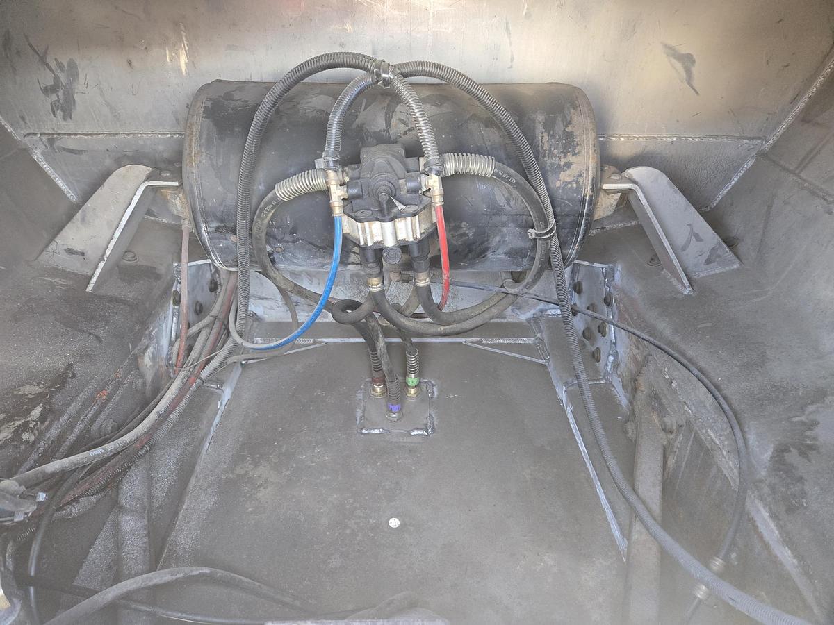 Used 1997 BEALL BABDS-34-1