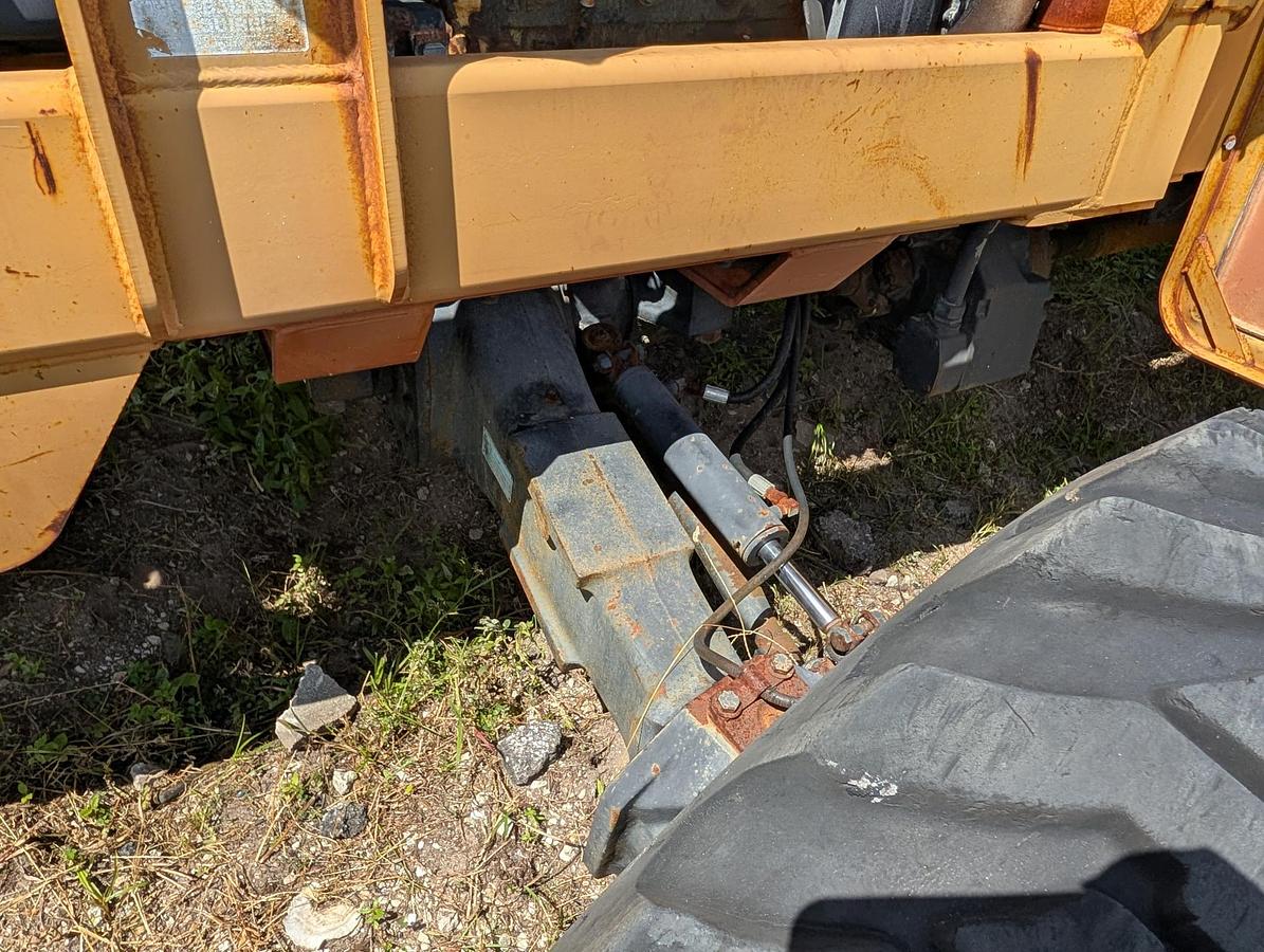 Used 1995 LULL 844C-42