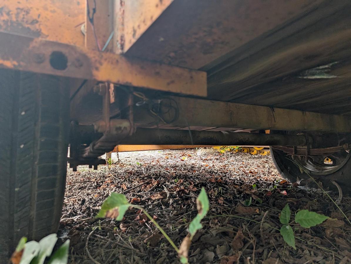 Used 2002 PUCKETT MFG 560