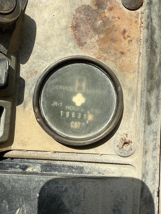 Used 1996 CATERPILLAR 963B