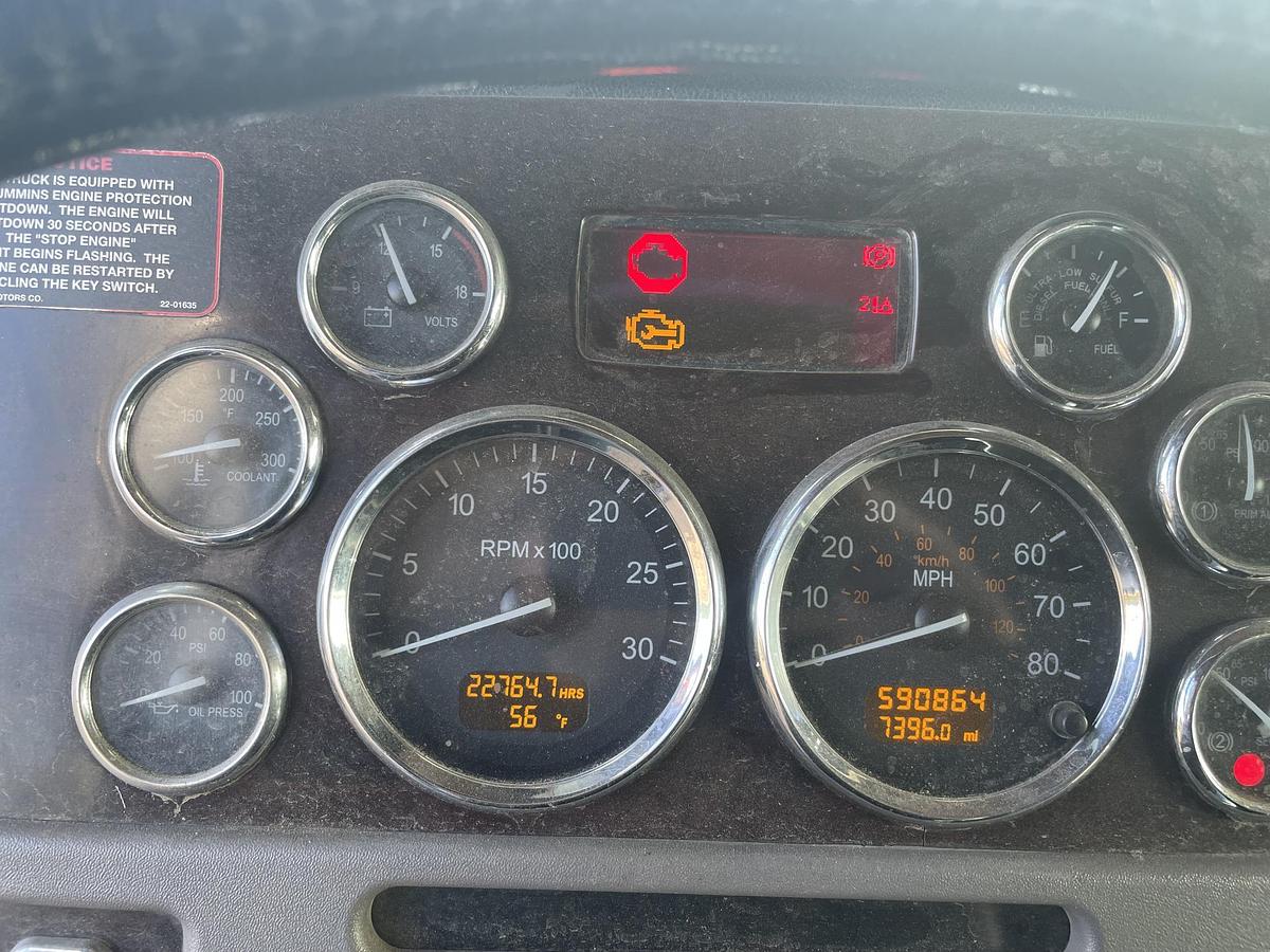 Used 2012 PETERBILT 389