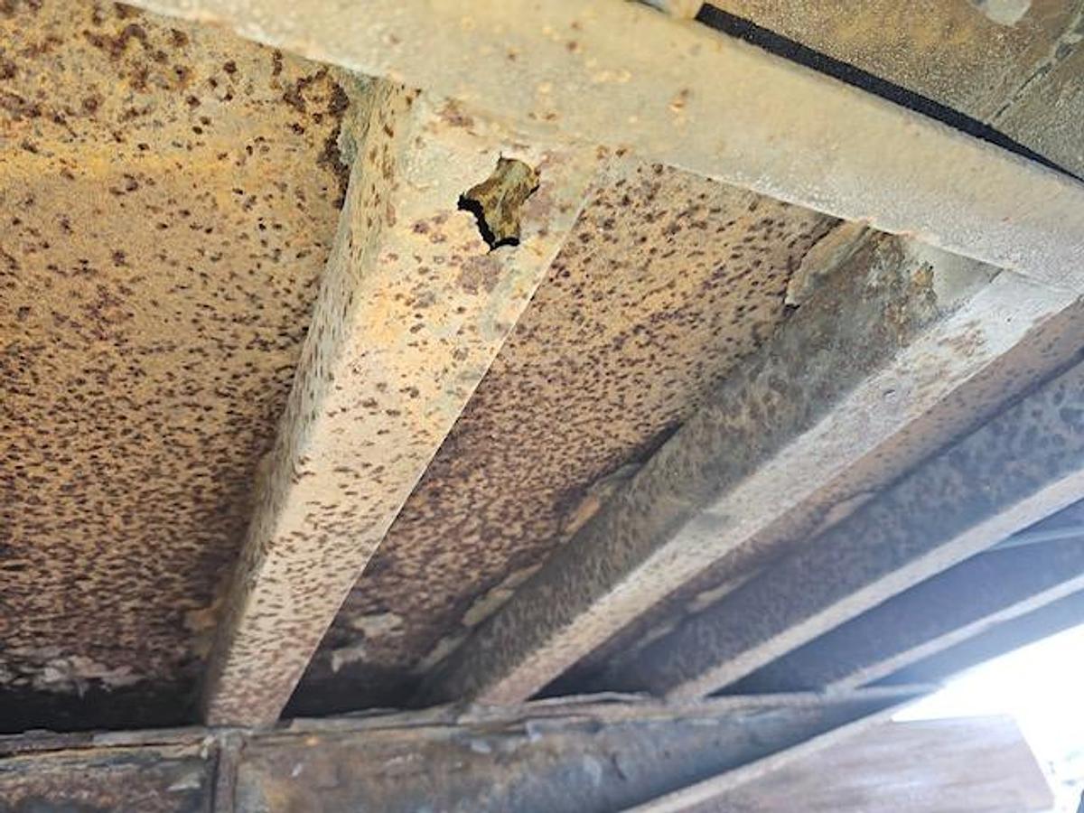 Used 2010 KENWORTH T370