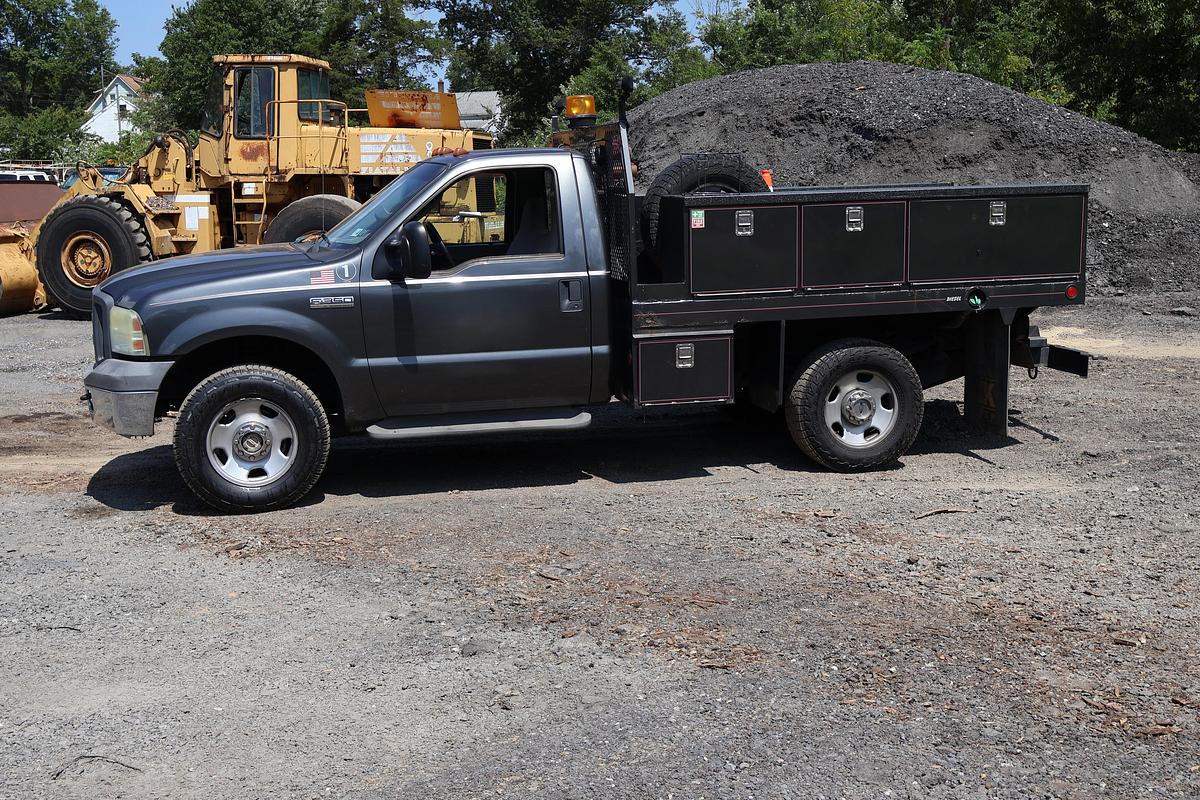 Used 2005 FORD F-350