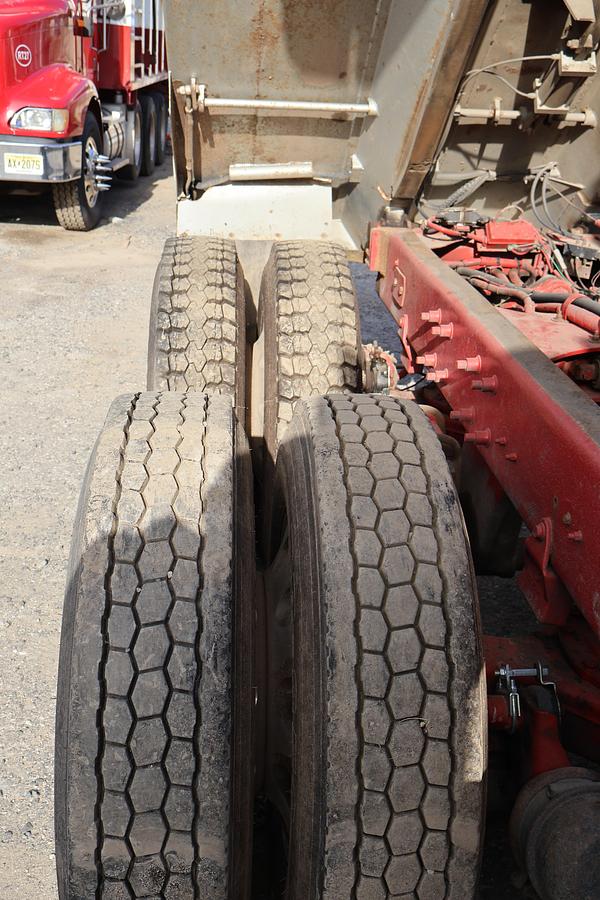 Used 2007 MACK Granite CV713