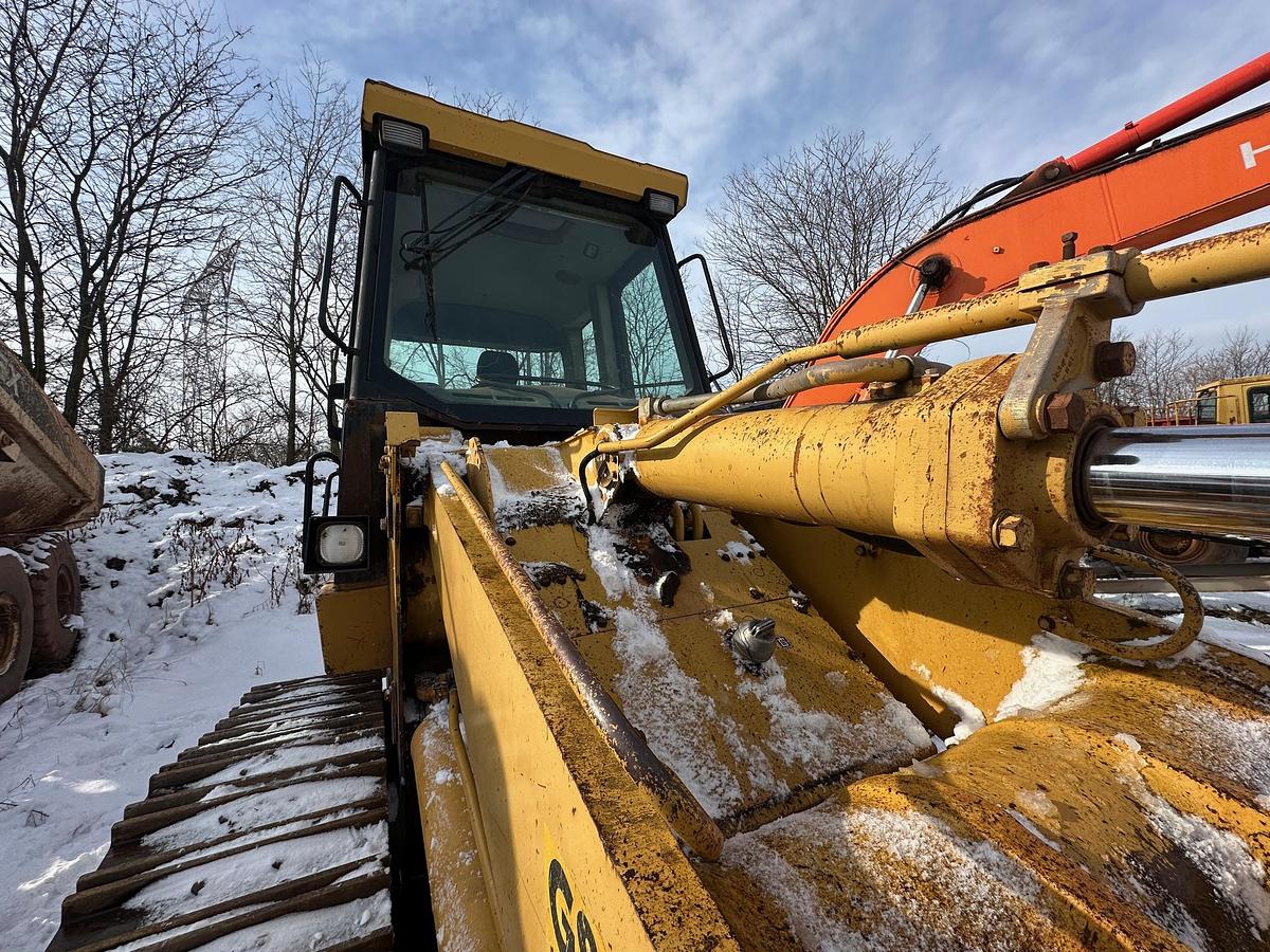 Used 2005 CATERPILLAR 963C