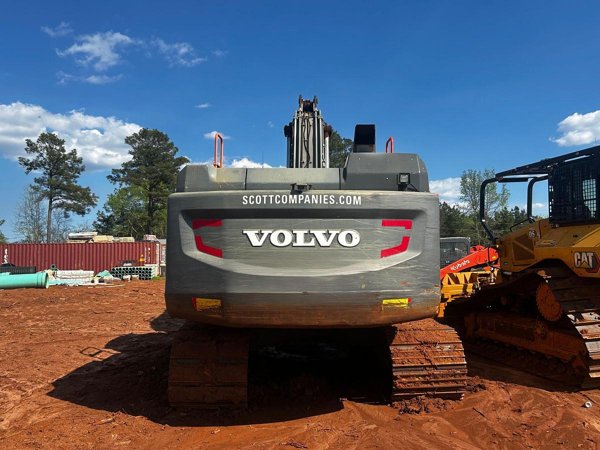 Used 2021 VOLVO EC350EL