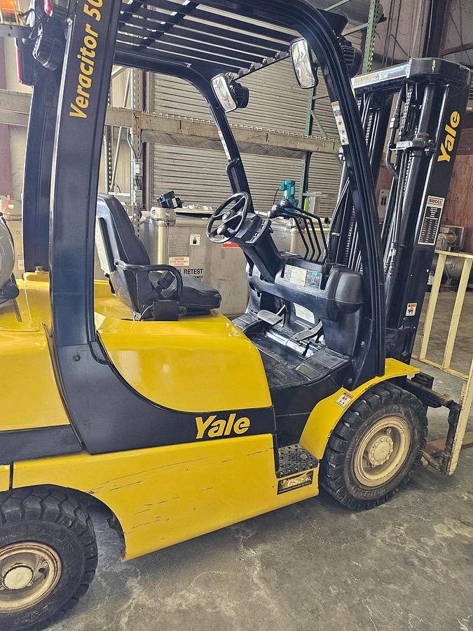 Used 2013 YALE GLP050VX