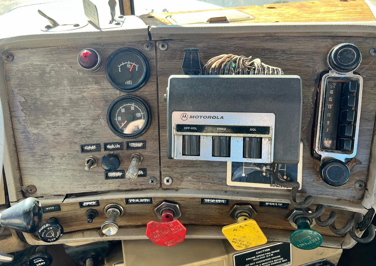 Used 1974 MACK RS767 LST