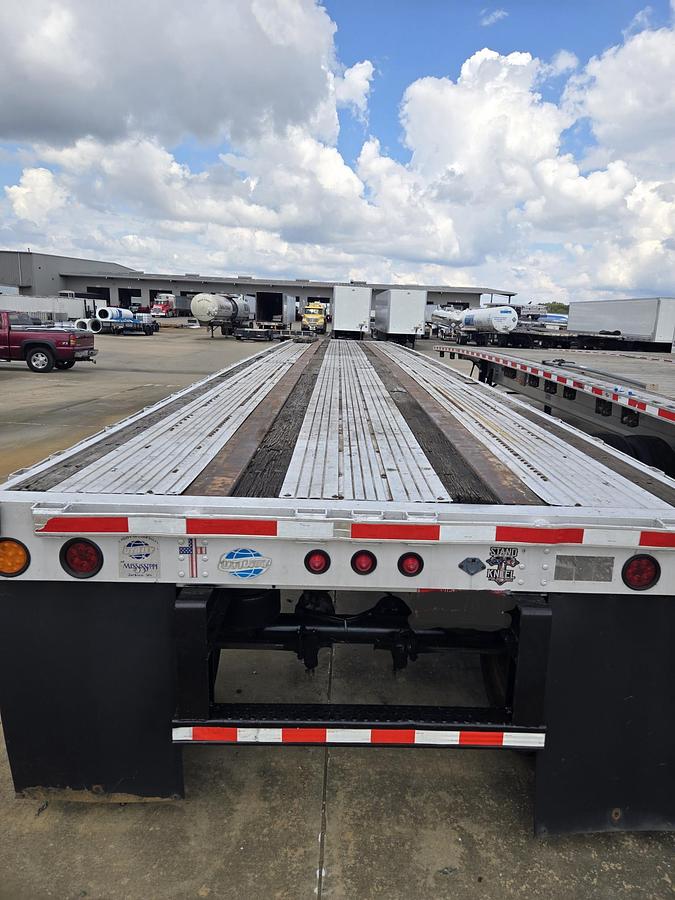 Used 1999 UTILITY 48 x 102